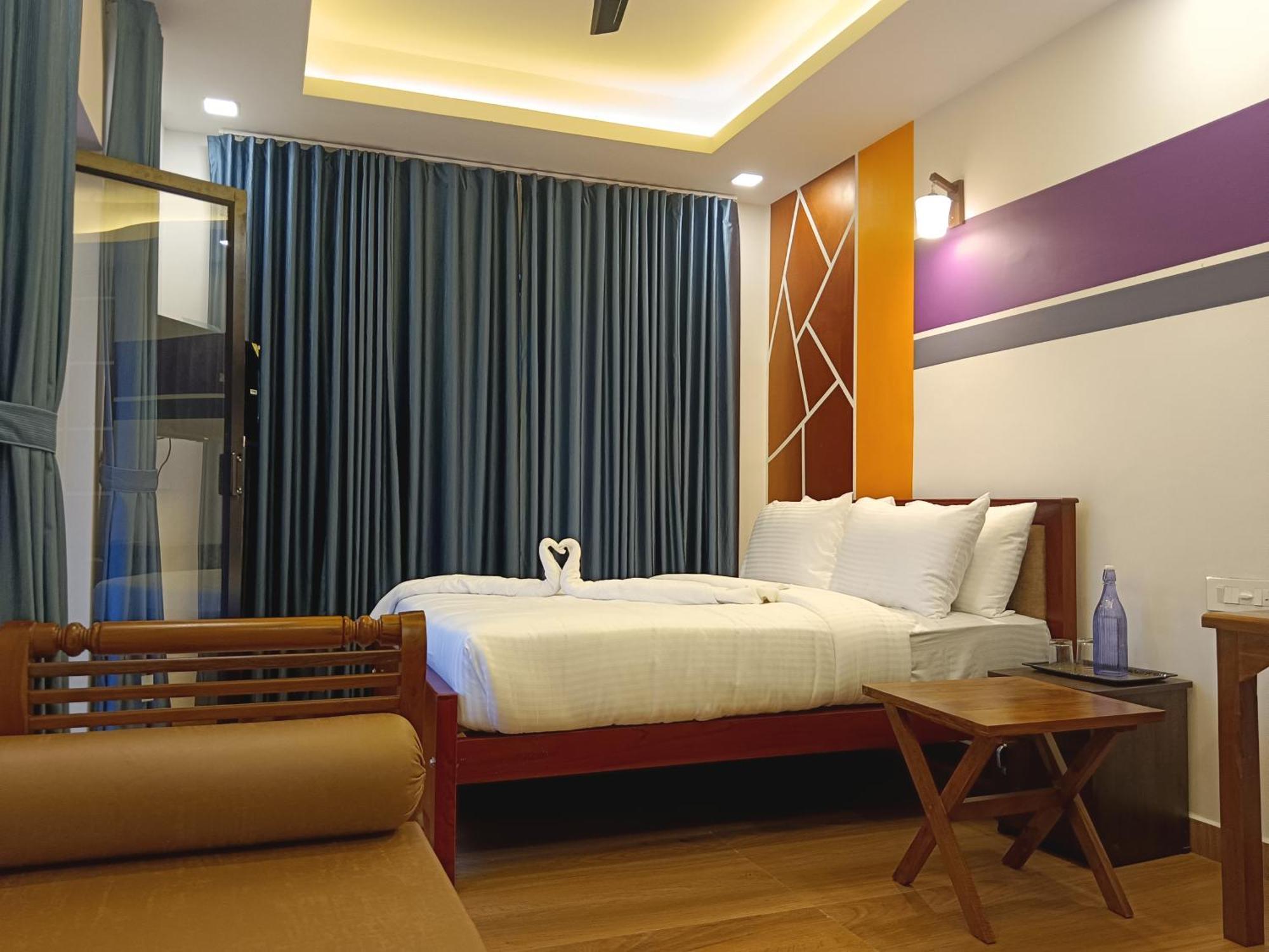 Tea Elanza Apartment Devikolam Luaran gambar